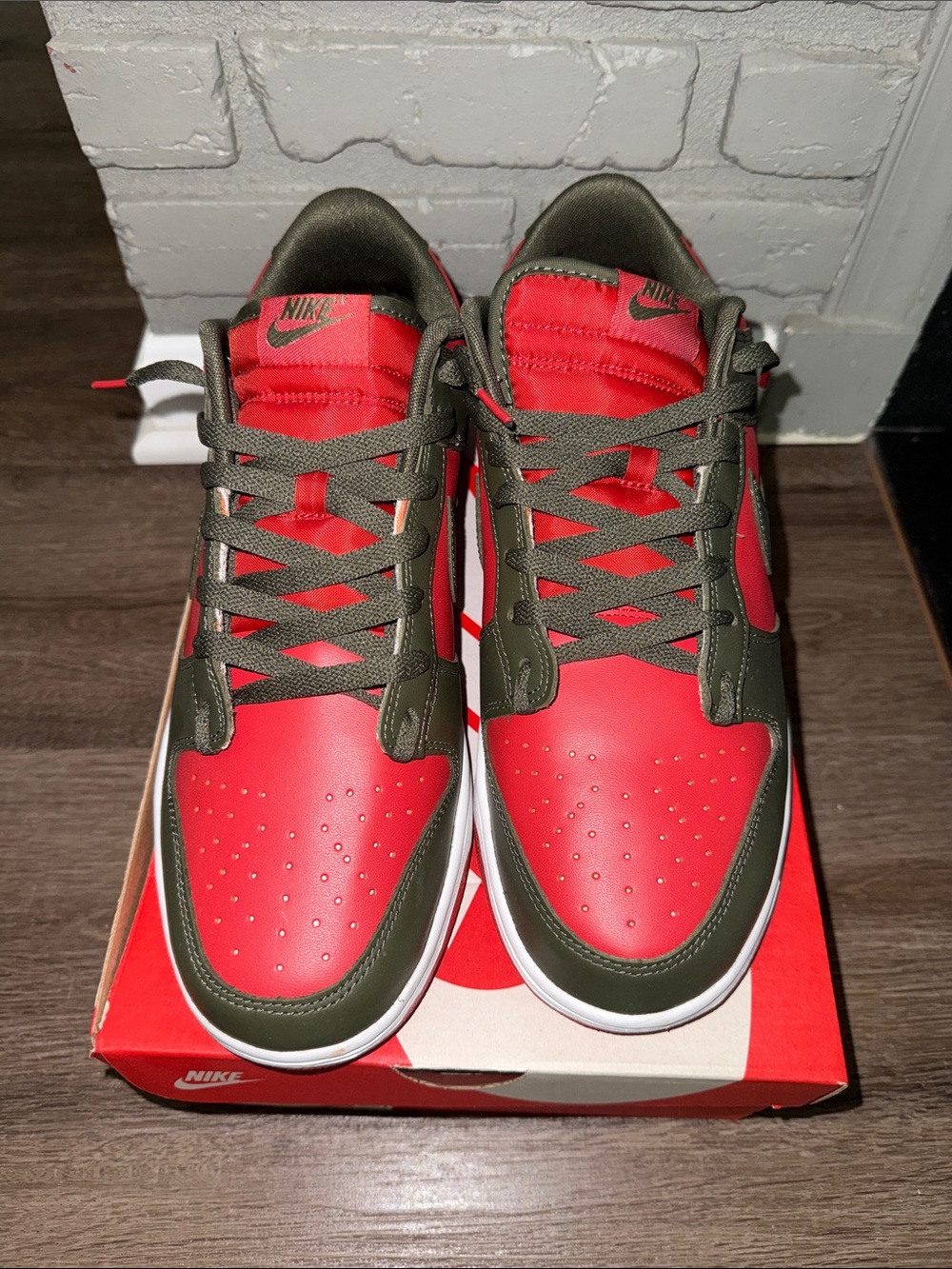 Nike Men’s Low-Top Sneakers in Red and Olive